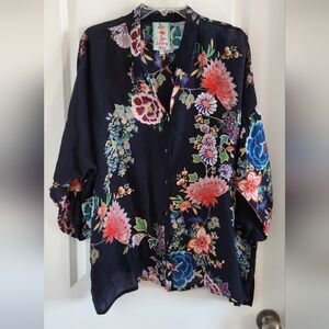 Johnny Was Gail Navy Blue Floral Silk-Like Button Down Blouse - Size Medium